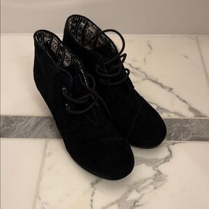 Toms Black Suede Lace-Up Ankle Booties